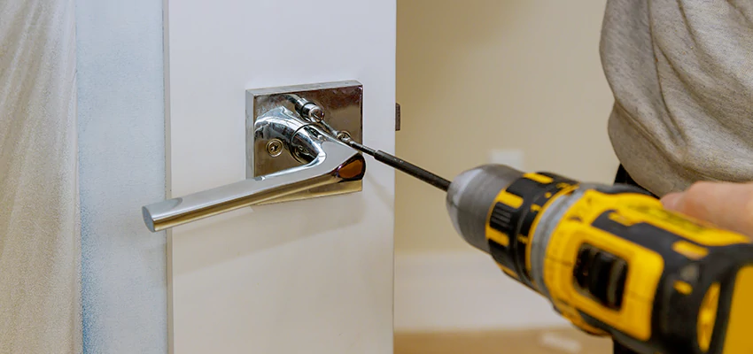 After-hours Locksmith  For Lock Troubleshooting in Carmichael, California